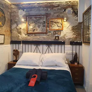 Studio Or With Private Bathroom Or With Shared Bathroom Apartament Barcelona